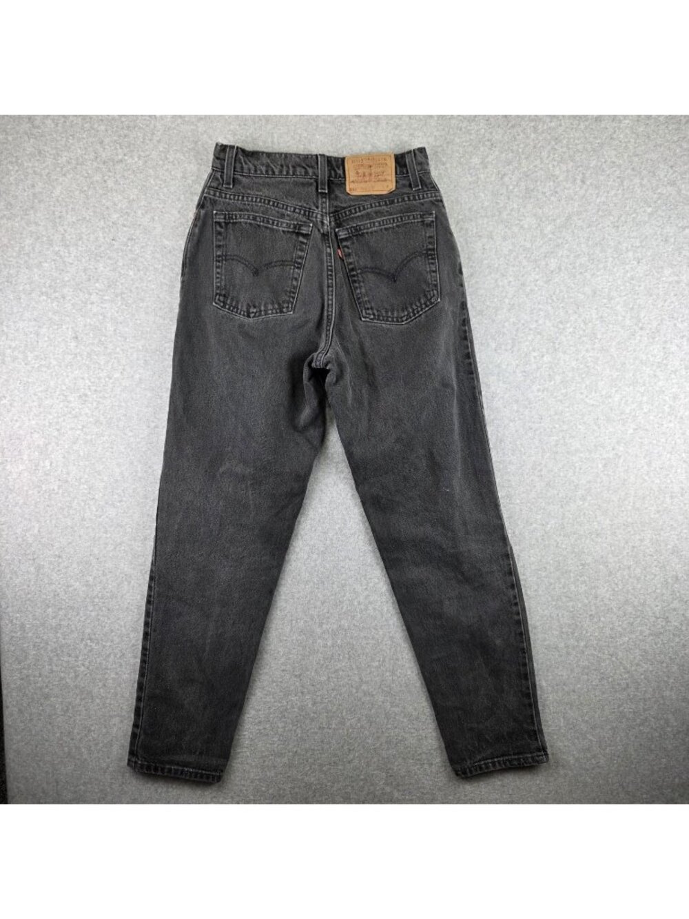 Vintage Levis 551 Jeans Womens 10 Relaxed Tapered Black Denim Made in USA